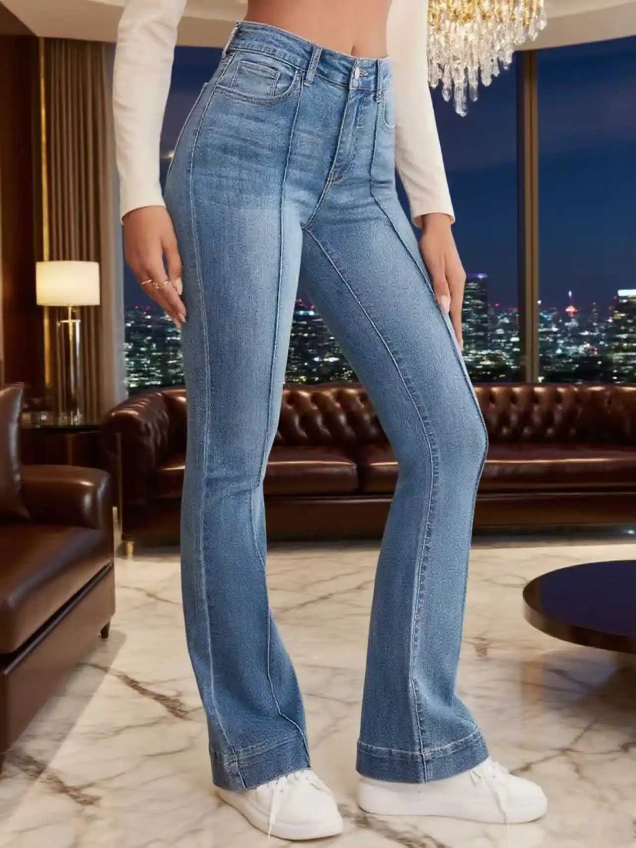 Vaqueros bootcut elásticos con detalle de costura