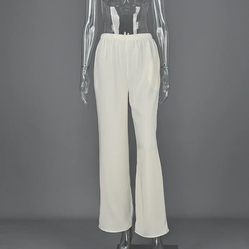 Pantalones elegantes de satén de corte ancho