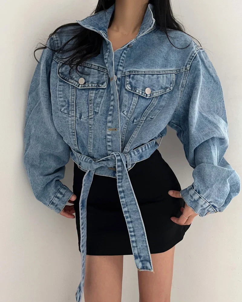 Chaqueta vaquera desgastada